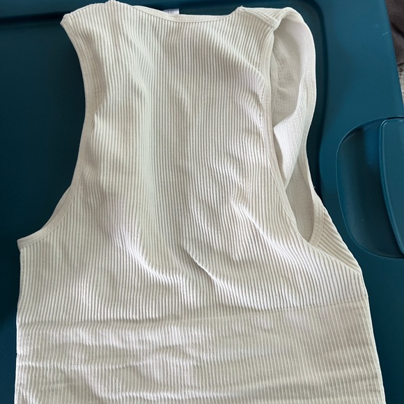 Urban Outfitters - out from under tank - Picture 2 of 2